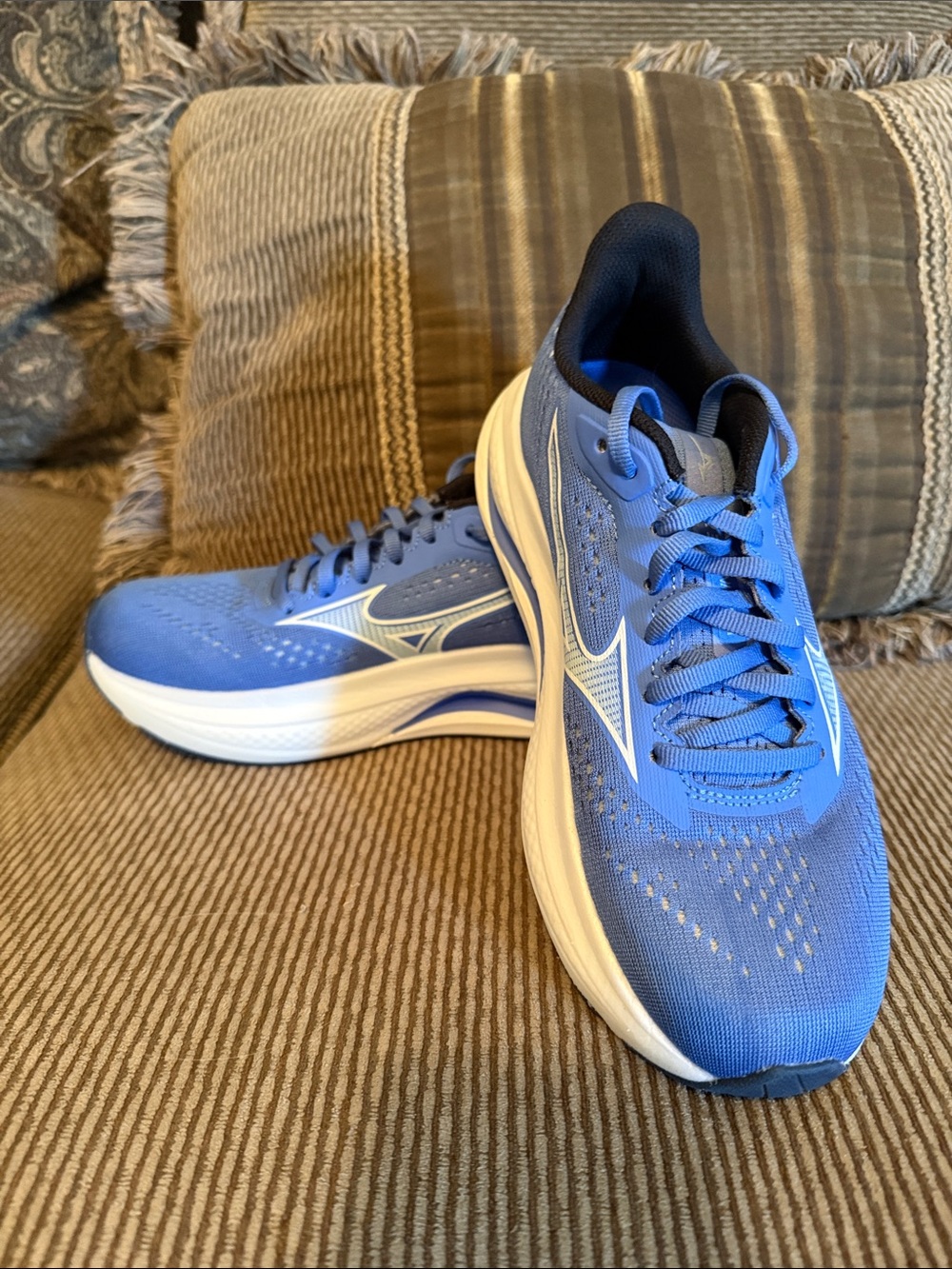 Women’s Muzino Wave Inspire 22. Sz 7.5 LNC